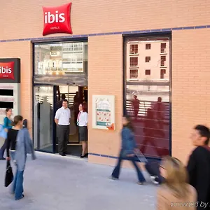 Ibis Centro Ciudad ** Малага