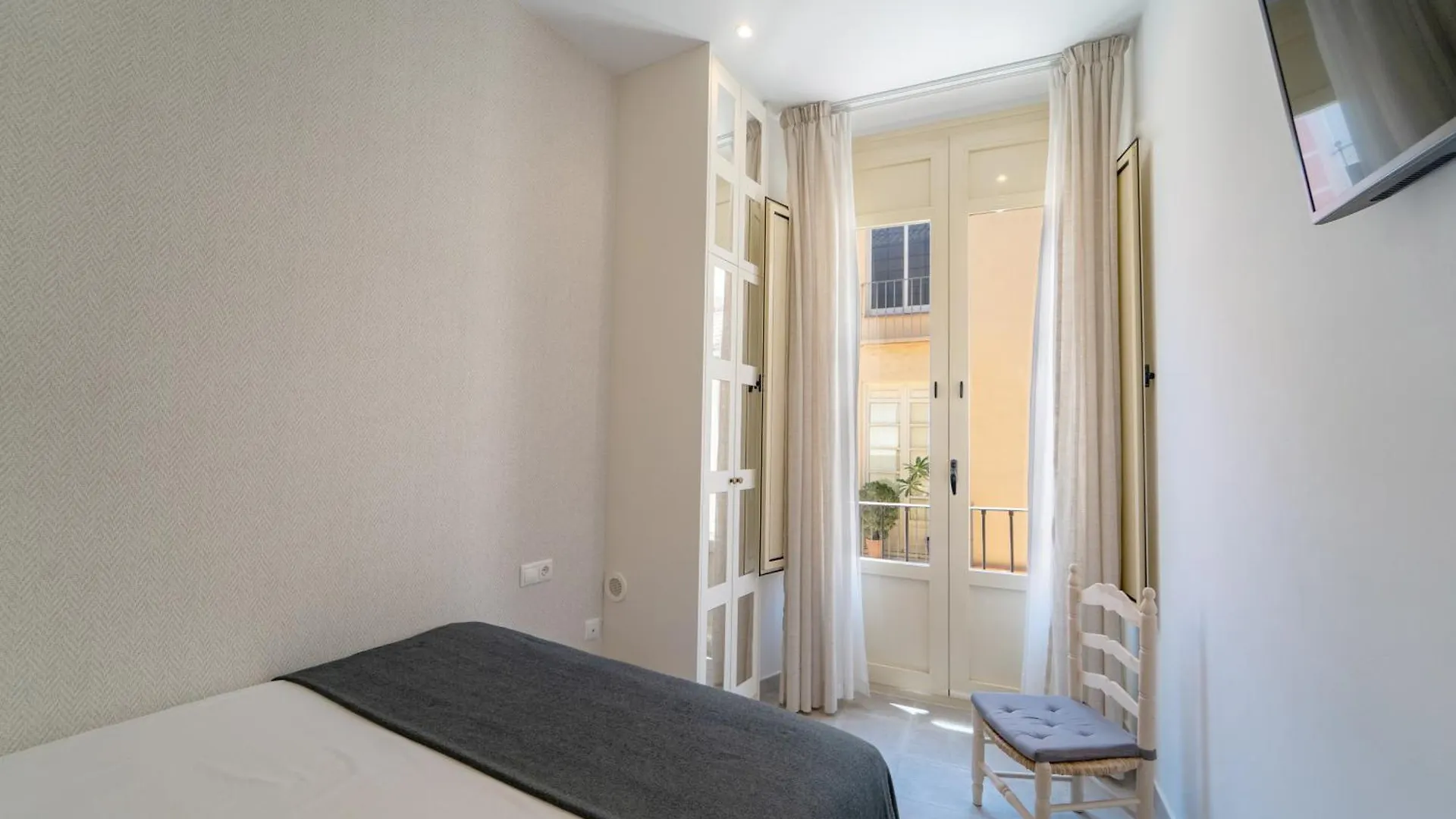 La Siesta De Picasso Hotel Malaga 2*,  Spain